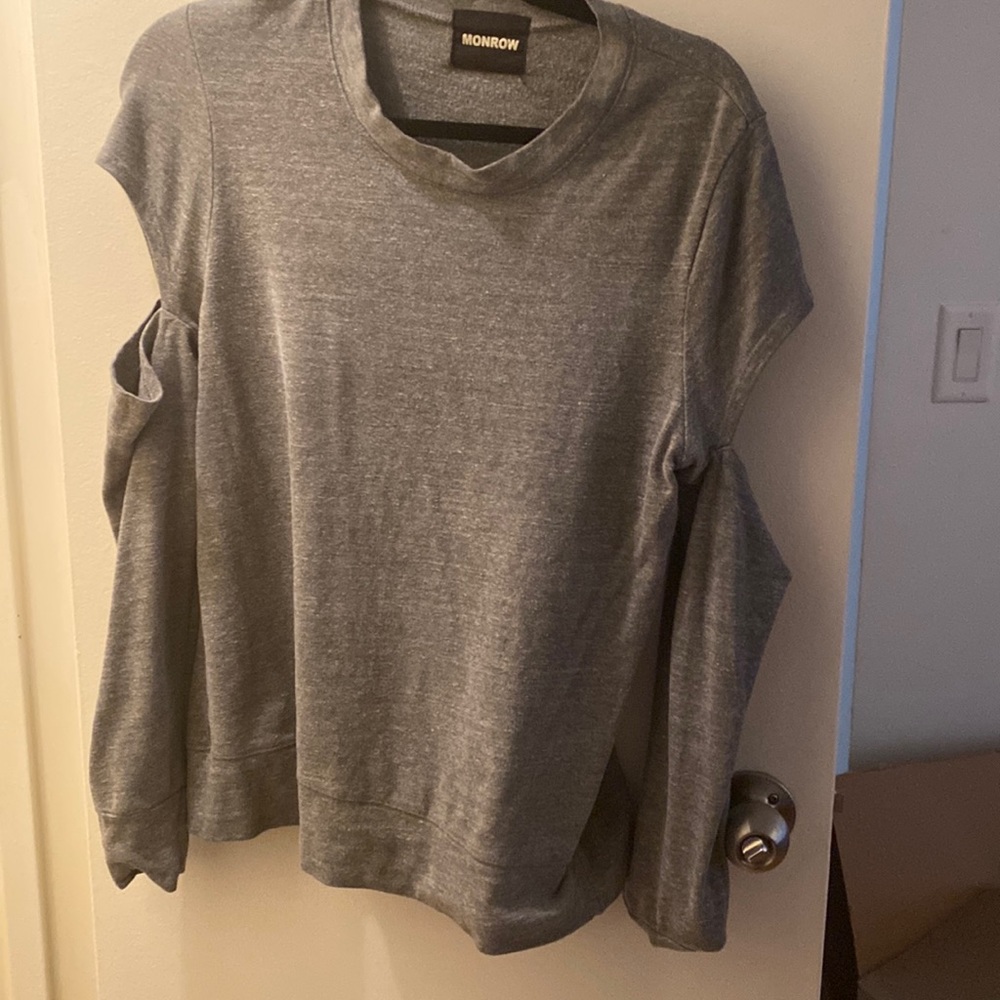Monrow crew neck pullover with cut out
